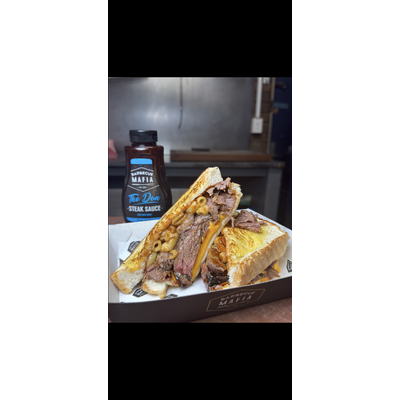 BRISKET MAC N CHEESE TOASTIE W FRIES