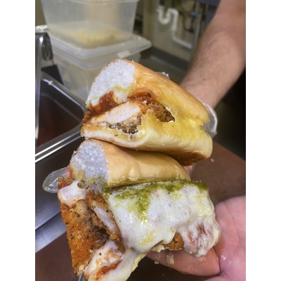 ITALIAN CHICKEN PARM SANDO W FRIES