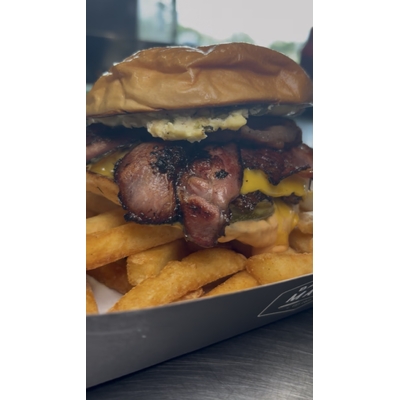 JALAPENO POPPER SMASHBURGER W FRIES