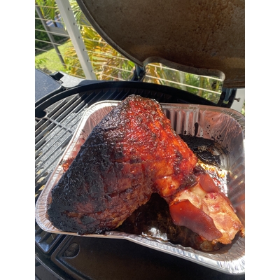 XMAS 2025 WHISKY GLAZED HALF HAM